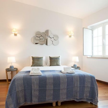Alfama Modern Two-Bedroom Apartment W/ River View And Parking - By Lu Holidays Lisboa Eksteriør billede