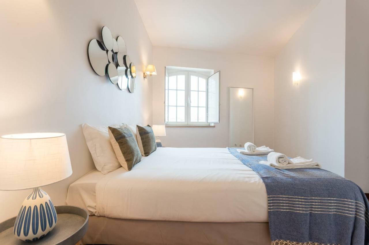 Alfama Modern Two-Bedroom Apartment W/ River View And Parking - By Lu Holidays Lisboa Eksteriør billede